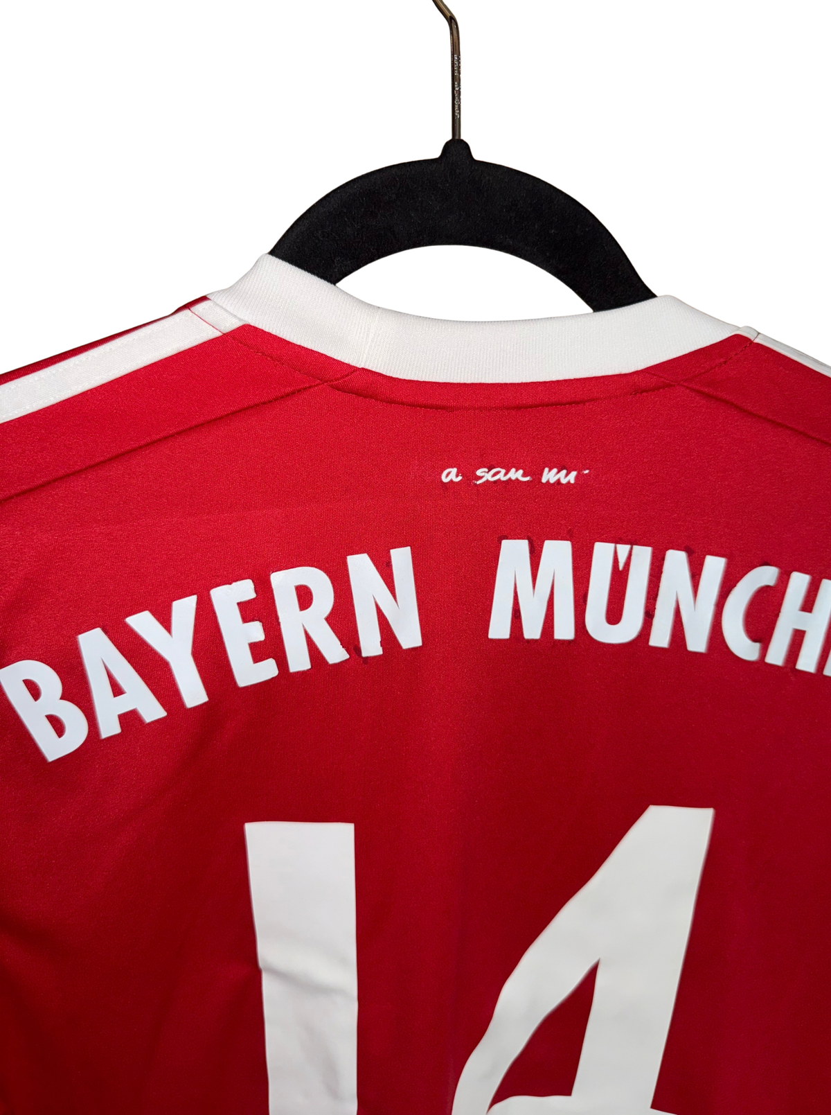 Bayern Múnich 2017-2018 Local Utilería Academia GPS #14 - S