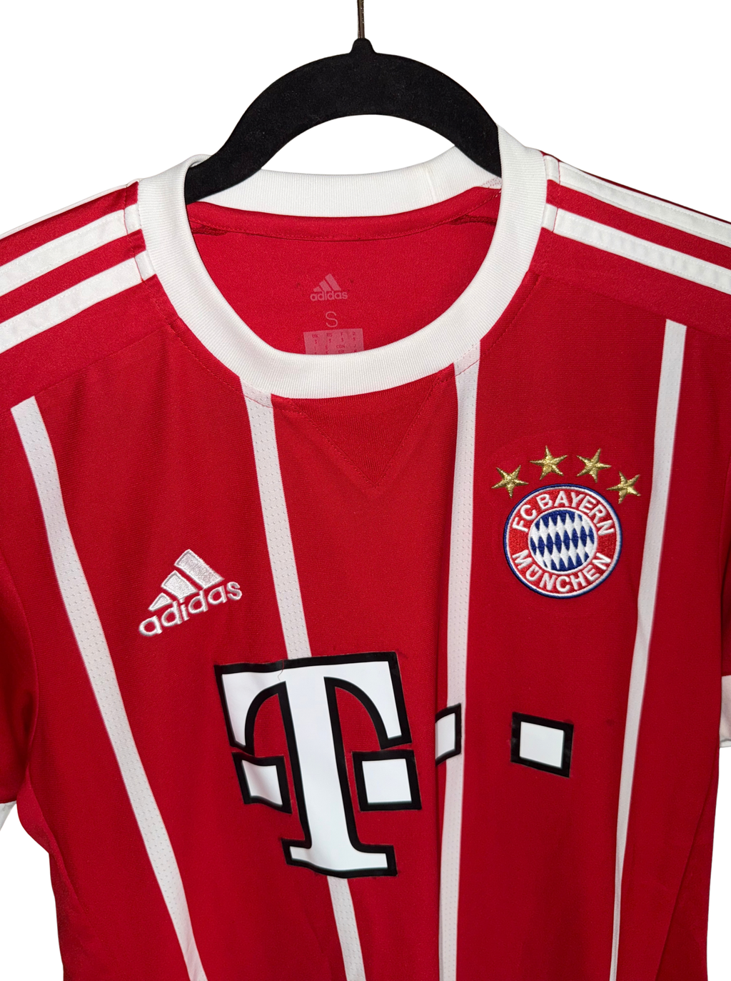 Bayern Múnich 2017-2018 Local Utilería Academia GPS #14 - S