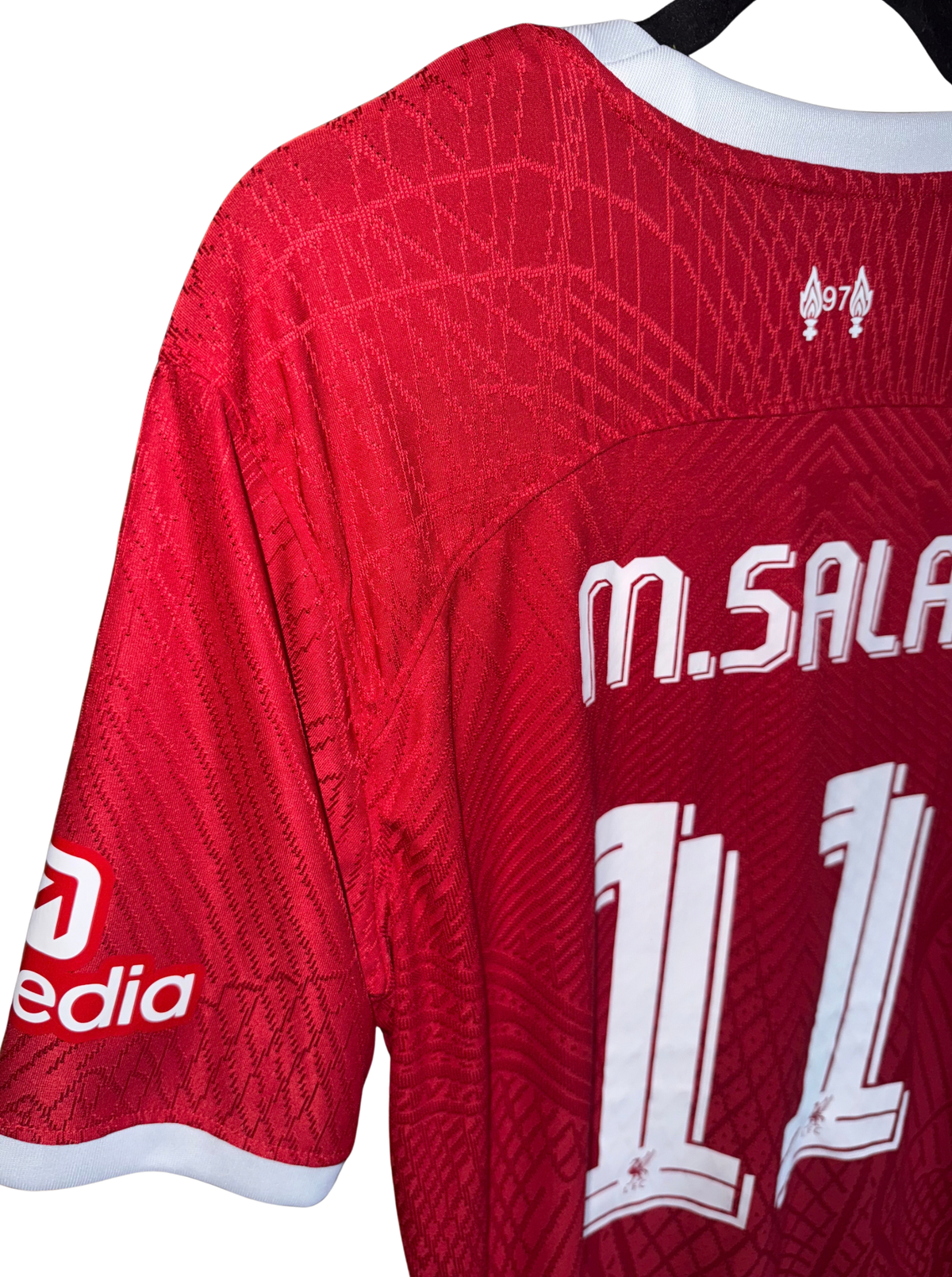 Liverpool 2023-2024 Local Versión Jugador M. Salah 11 - XL