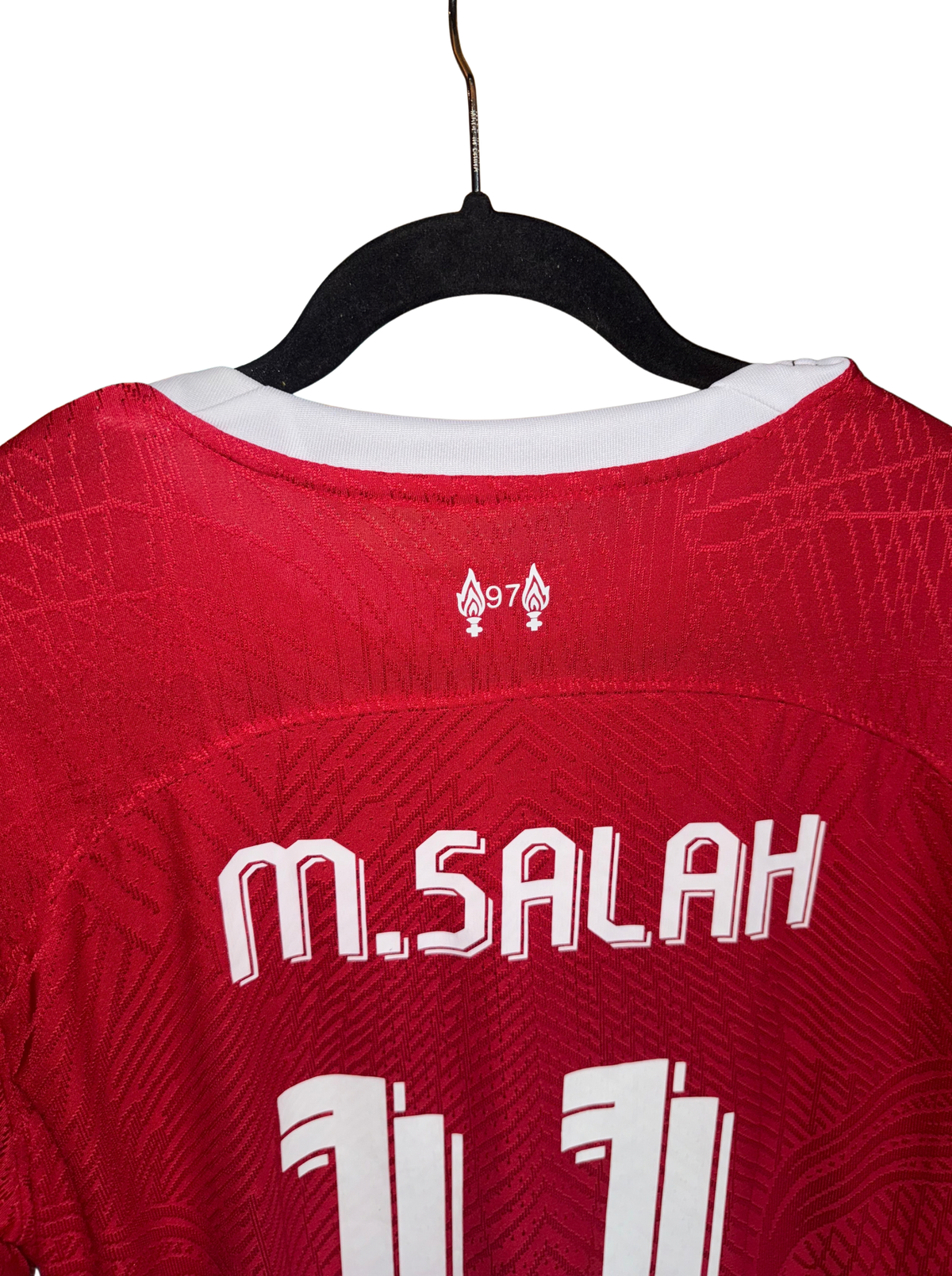 Liverpool 2023-2024 Local Versión Jugador M. Salah 11 - XL
